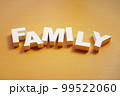 立体模型のfamilyの文字 99522060