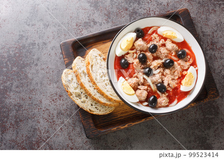 Murcian salad, easy, rich, healthy and fresh to eat in summer closeup on the plate. Horizontal top view 99523414