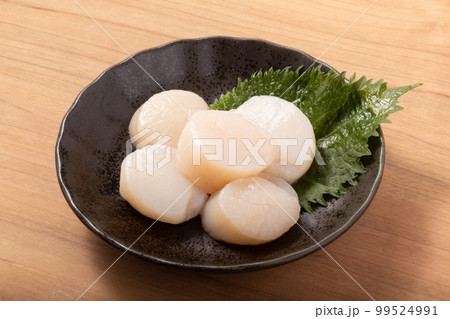 北海道産　ホタテ貝柱の刺身 99524991