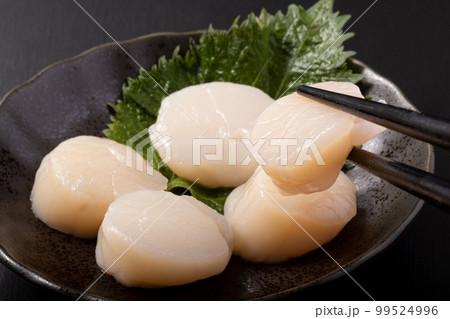 北海道産　ホタテ貝柱の刺身 99524996