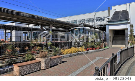 熊取駅(大阪府泉南郡熊取町) 99528043