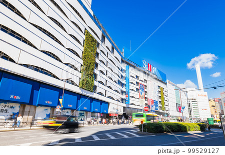 池袋駅東口 99529127