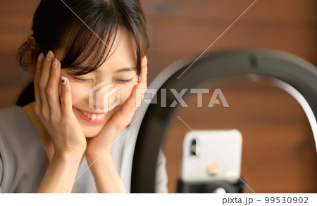 ライブ配信 ライブ配信 99530902