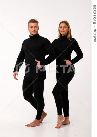 Sports family, husband and wife in thermal clothes. 99533568