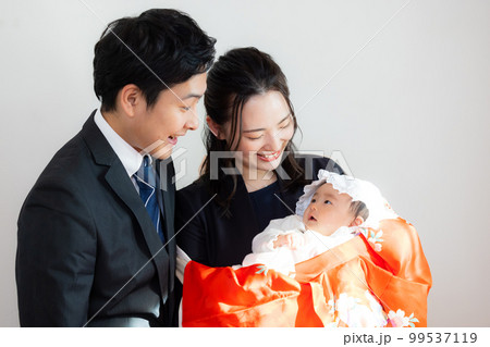お宮参りイメージ お宮参りイメージ 99537119