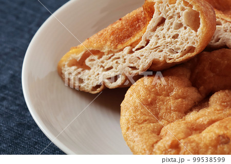 皿の上のがんもどき 99538599