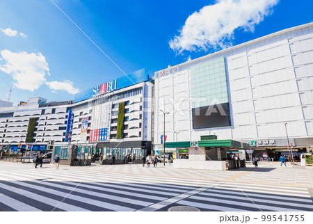 池袋駅東口 池袋駅東口 99541755