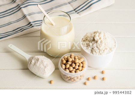 ソイプロテイン プロテインのイメージ素材 ソイプロテイン プロテインのイメージ素材 99544302