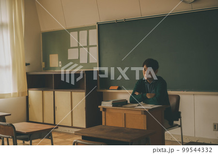 Middle school Middle school 99544332