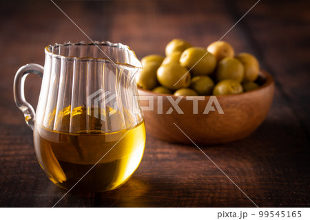 オリーブオイル オリーブオイル 99545165