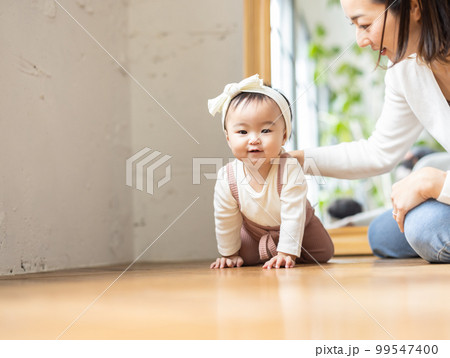 赤ちゃんとお母さん 赤ちゃんとお母さん 99547400
