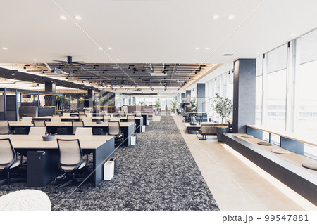 オシャレなデザイナーズオフィス オシャレなデザイナーズオフィス 99547881