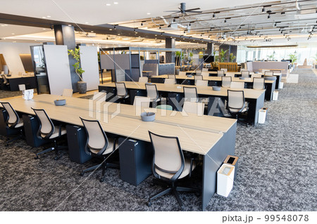 オシャレなデザイナーズオフィス オシャレなデザイナーズオフィス 99548078