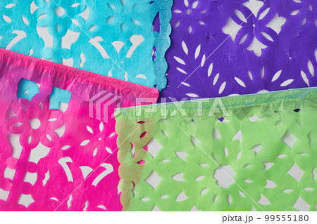 メキシコの切り絵　パペル・ピカード　Papel Picado 99555180