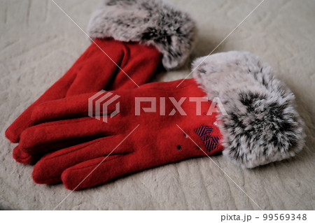 赤い手袋 赤い手袋 99569348
