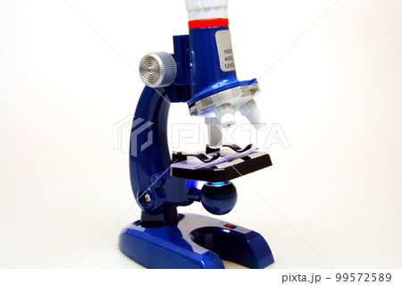顕微鏡（小中学生用の実験用教材） 99572589
