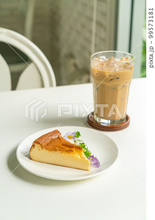 Basque Burnt Cheesecake on plate 99573181