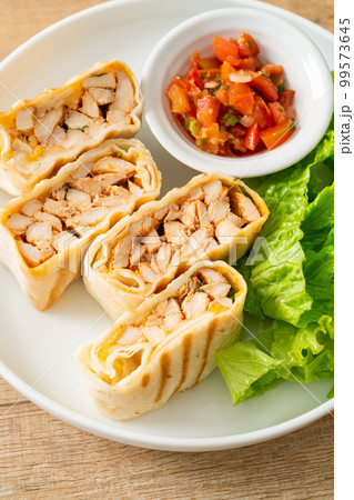 Mexican Quesadilla Chicken - Mexican food style Mexican Quesadilla Chicken - Mexican food style 99573645