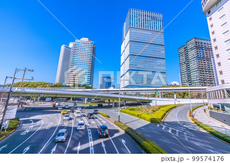 日本の東京都市景観　赤坂見附陸橋などを望む 99574176