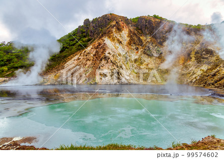 大湯沼 奥の湯 (9月 北海道 登別温泉) 大湯沼 奥の湯 (9月 北海道 登別温泉) 99574602
