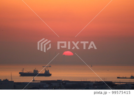 日の出 日の出 99575415