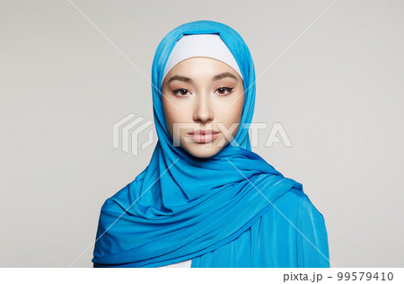 beautiful asian young woman with Make-up. beauty girl in hijab beautiful asian young woman with Make-up. beauty girl in hijab 99579410