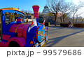 城と乗り物 99579686