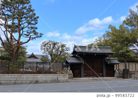 武徳殿の門 武徳殿の門 99583722