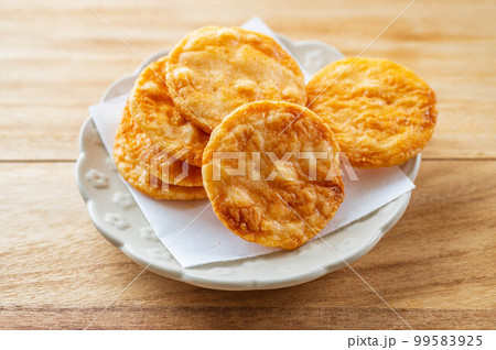 塩味の堅焼きせんべい　 99583925