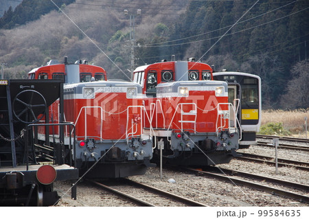 水郡線 常陸大子駅 DE10機関車入換 99584635