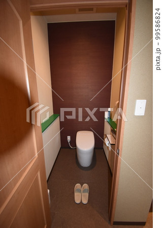 日本　東北　岩手県　一関市　世界遺産の隠れ宿　温泉　旅館　露天風呂　ひのき風呂　果実の森 99586824