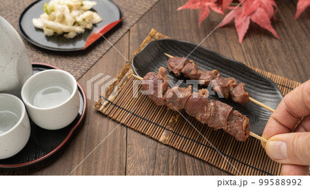 日本酒と焼き鳥│砂肝(砂ずり) 99588992