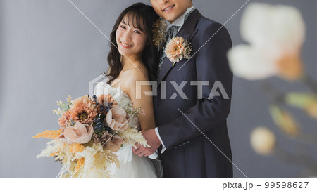 ウェディング　新郎新婦 99598627