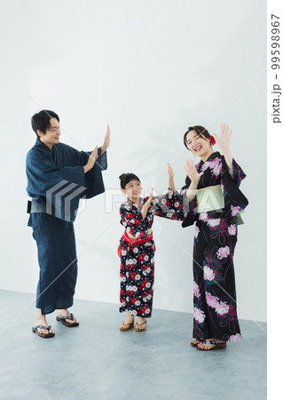 盆踊り　ファミリー 99598967