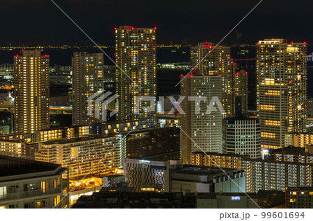 東京夜景　夜の豊洲とベイエリアの眺望 99601694