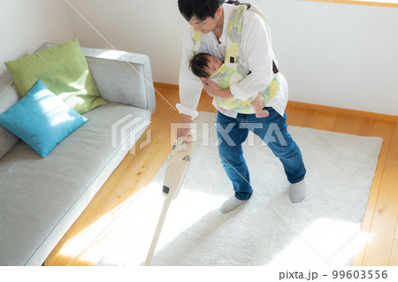 男性　育児　家事 99603556