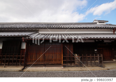 富田林寺内町　町家　町並み 99603997