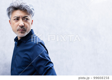 男性ポートレート　ビューティーイメージ 99608158