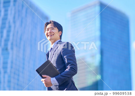 ビジネス 男性 ビジネス 男性 99609538