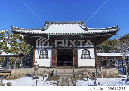 高台寺　開山堂　正面　残雪の朝 99611233