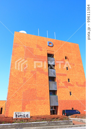 幸田町、幸田町役場の風景 99611364