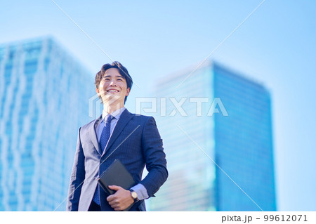 ビジネス　男性 99612071