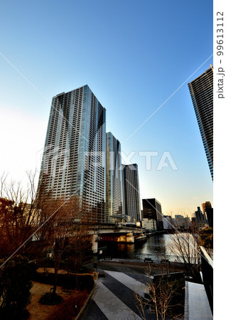 晴海・勝どき・月島エリアの高層マンション群の風景 99613112