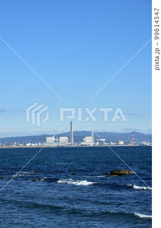 阿字ヶ浦海岸から眺める常陸那珂火力発電所 阿字ヶ浦海岸から眺める常陸那珂火力発電所 99614547