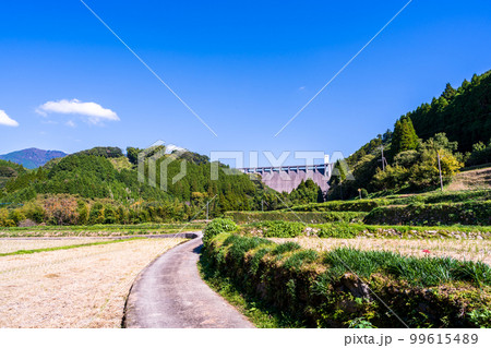神龍八代龍王神社(しんりゅうはちだいりゅうおうじんじゃ)周辺から観える竜門ダム風景 神龍八代龍王神社(しんりゅうはちだいりゅうおうじんじゃ)周辺から観える竜門ダム風景 99615489