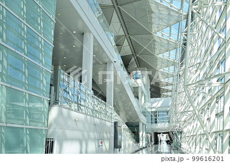 中部国際空港セントレアの館内 99616201