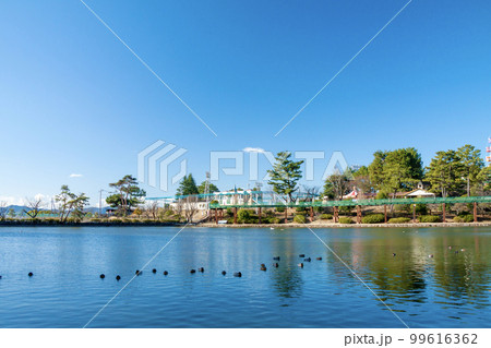 岡崎南公園の池と遊園地エリア(愛知県岡崎市) 岡崎南公園の池と遊園地エリア(愛知県岡崎市) 99616362