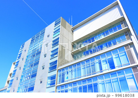 西尾市、西尾市役所の風景 99618038