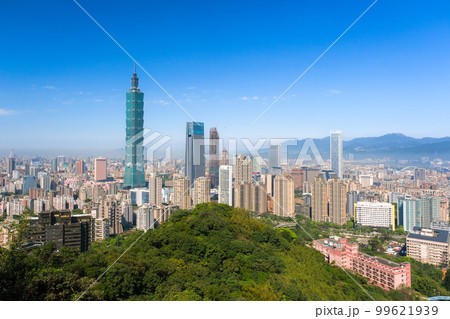 台湾 台北市 象山、展望台(摂影平台)から見る台北の街並み 台湾 台北市 象山、展望台(摂影平台)から見る台北の街並み 99621939
