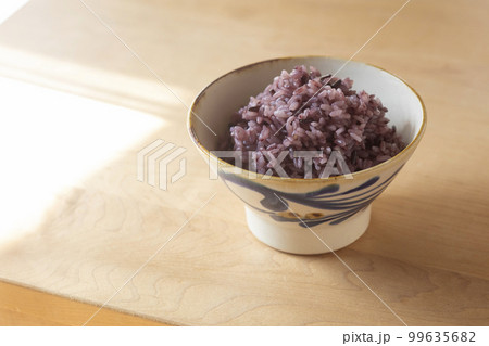 朝日と黒米ごはん 朝日と黒米ごはん 99635682